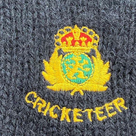 Vintage Cricketeer Virgin Wool Crew Pullover Sweater Black in size M Unisex - Picture 5 of 11